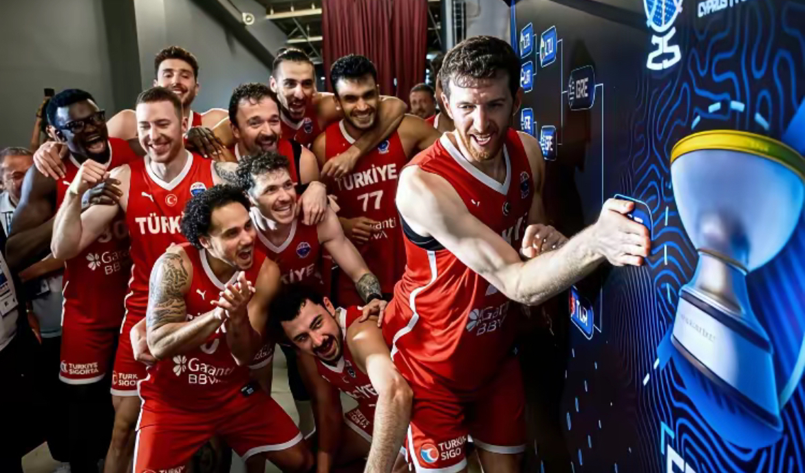 NBA季后赛战况:那不勒斯防线稳固,丹佛掘金进攻受阻,萨拉赫成最佳(极限挑战4孙红雷) NBA季后赛战况:那不勒斯防线稳固,丹佛掘金进攻受阻,萨拉赫成最佳(极限挑战4孙红雷)